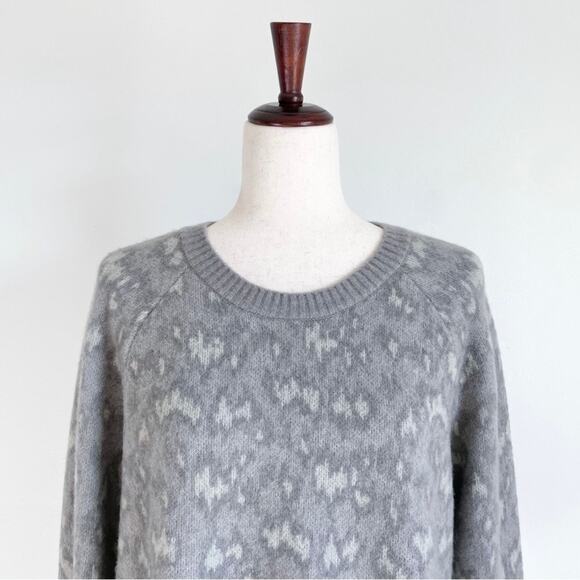 Athleta Textured Hawthorn Merino Leopard Sahara Bluff Grey Sweater - Picture 1 of 8